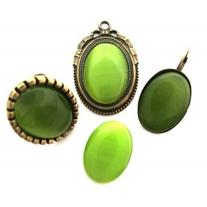 https://www.deida.ro/5133-7412-thickbox/cabochon-sticla-cat-eye-verde-crud-2518mm.jpg